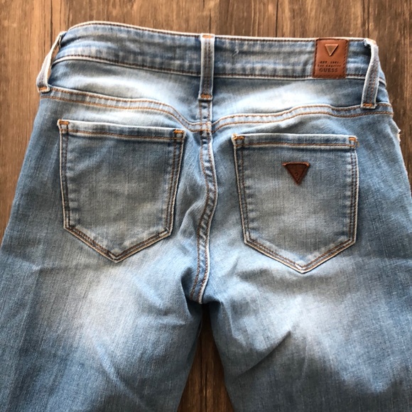 Guess jeans - Picture 4 of 7